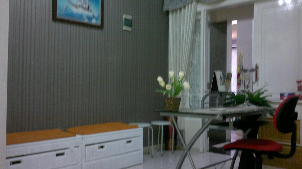 Griya Nelwan Guest House มะลัง ภายนอก รูปภาพ