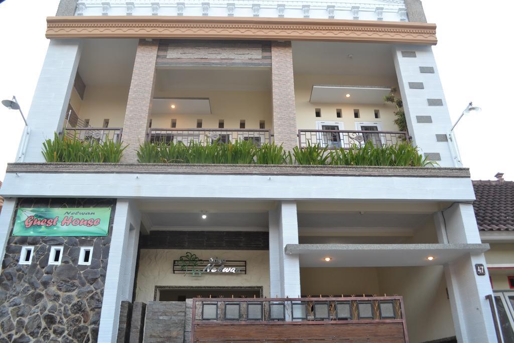 Griya Nelwan Guest House มะลัง ภายนอก รูปภาพ